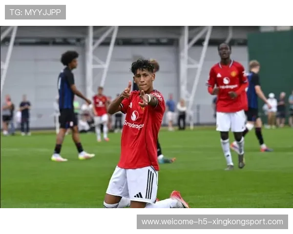 曼联继续推动青训发展，年轻球员逐步成为核心